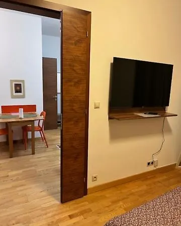 Pistácia 3 Centrum Apartamento Banská Bystrica