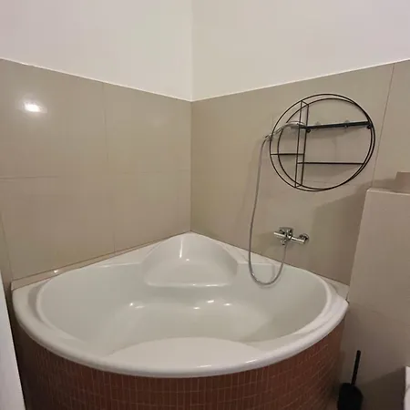 Pistacia 3 Centrum *