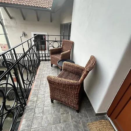 Pistácia 3 Centrum Apartamento *